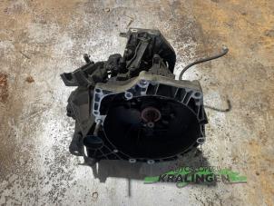 Gebruikte Versnellingsbak Fiat Grande Punto (199) 1.4 T-Jet 16V Prijs € 349,99 Margeregeling aangeboden door Autosloperij Kralingen B.V.