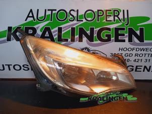 Gebruikte Rechter Koplamp Opel Astra J (PC6/PD6/PE6/PF6) 1.4 16V ecoFLEX Prijs € 99,98 Margeregeling aangeboden door Autosloperij Kralingen B.V.