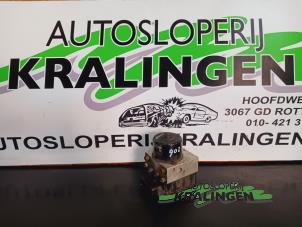 Gebruikte ABS Pomp Peugeot 206 CC (2D) 2.0 16V Prijs € 24,99 Margeregeling aangeboden door Autosloperij Kralingen B.V.