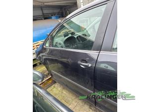 Gebruikte Deur 4Deurs links-voor Volkswagen Golf Plus (5M1/1KP) 1.9 TDI 105 Prijs € 49,99 Margeregeling aangeboden door Autosloperij Kralingen B.V.