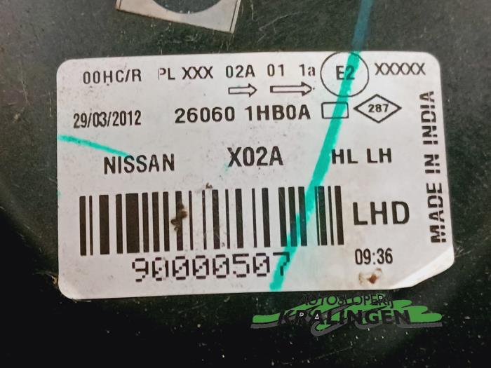 Koplamp links van een Nissan Micra (K13) 1.2 12V DIG-S 2012