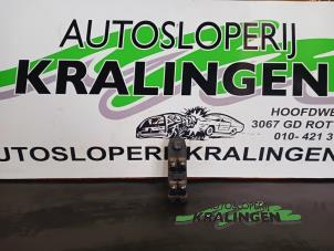 Gebruikte Ruit schakelaar elektrisch Daewoo Leganza Prijs € 14,98 Margeregeling aangeboden door Autosloperij Kralingen B.V.