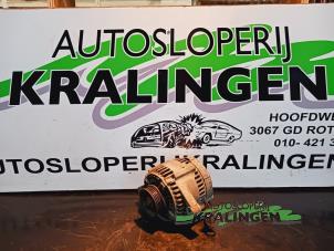 Gebruikte Dynamo Toyota Yaris (P1) 1.3 16V VVT-i Prijs € 99,99 Margeregeling aangeboden door Autosloperij Kralingen B.V.