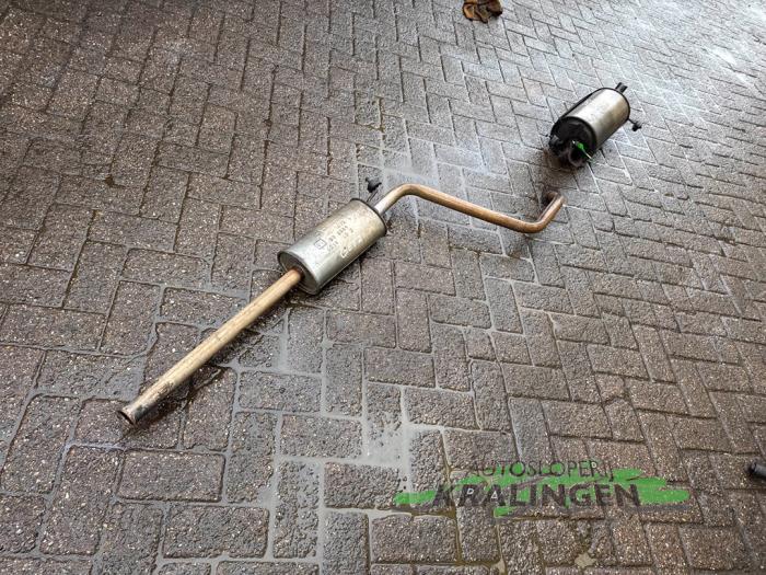 Gebruikte Uitlaat Middendemper Hyundai Getz 1.3i 12V Prijs op aanvraag aangeboden door Autosloperij Kralingen B.V.