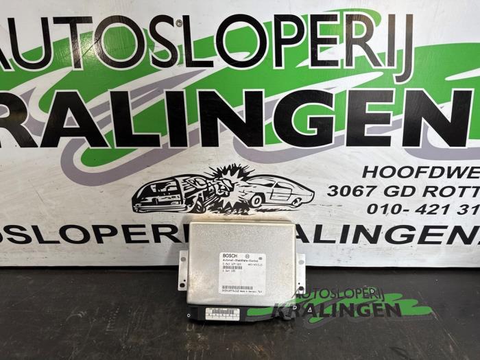 Gebruikte ABS Computer BMW 5 serie Touring (E39) 523i 24V Prijs € 24,99 Margeregeling aangeboden door Autosloperij Kralingen B.V.
