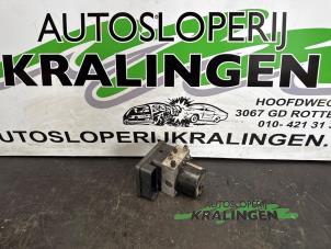 Gebruikte ABS Pomp BMW 3 serie (E46/4) 320i 24V Prijs € 99,99 Margeregeling aangeboden door Autosloperij Kralingen B.V.