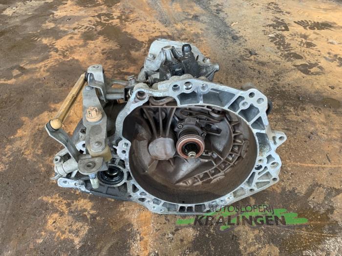 Gebruikte Versnellingsbak Opel Corsa D 1.3 CDTi 16V ecoFLEX Prijs € 249,99 Margeregeling aangeboden door Autosloperij Kralingen B.V.