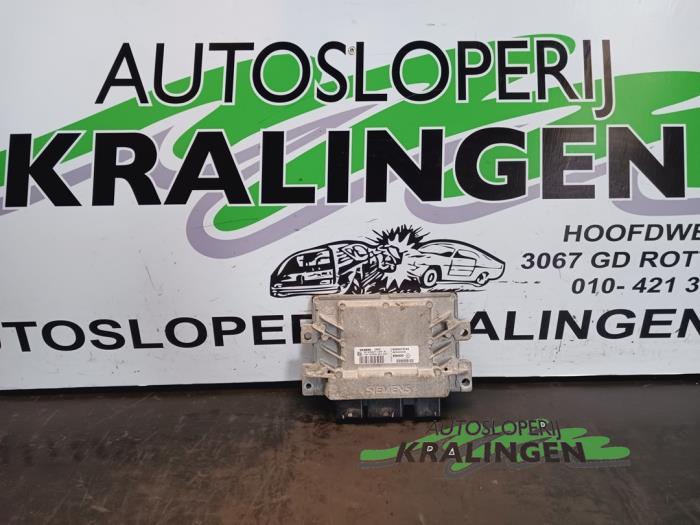 Gebruikte Computer Motormanagement Renault Clio II (BB/CB) 1.2 16V Prijs € 99,99 Margeregeling aangeboden door Autosloperij Kralingen B.V.