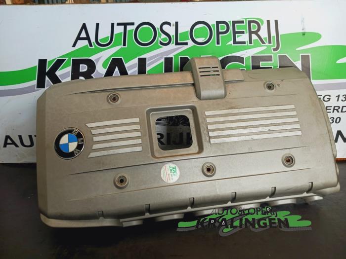 Gebruikte Afdekplaat motor BMW 3 serie (E90) 325i 24V Prijs € 39,99 Margeregeling aangeboden door Autosloperij Kralingen B.V.