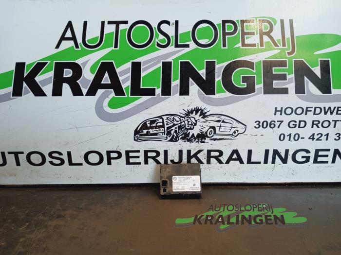 Gebruikte Module Centrale Deurvergrendeling Mercedes CLS (C219) 350 3.5 V6 18V Prijs € 14,99 Margeregeling aangeboden door Autosloperij Kralingen B.V.
