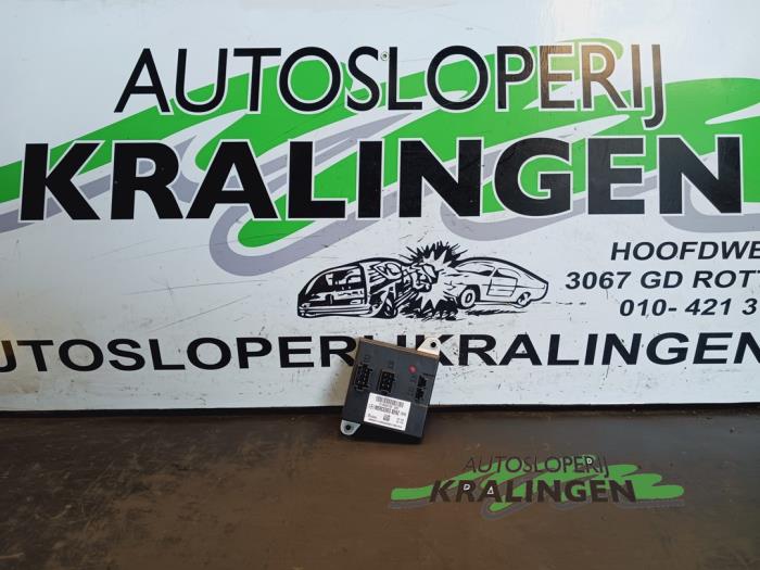 Gebruikte BCM Mercedes CLS (C219) 350 3.5 V6 18V Prijs € 19,98 Margeregeling aangeboden door Autosloperij Kralingen B.V.