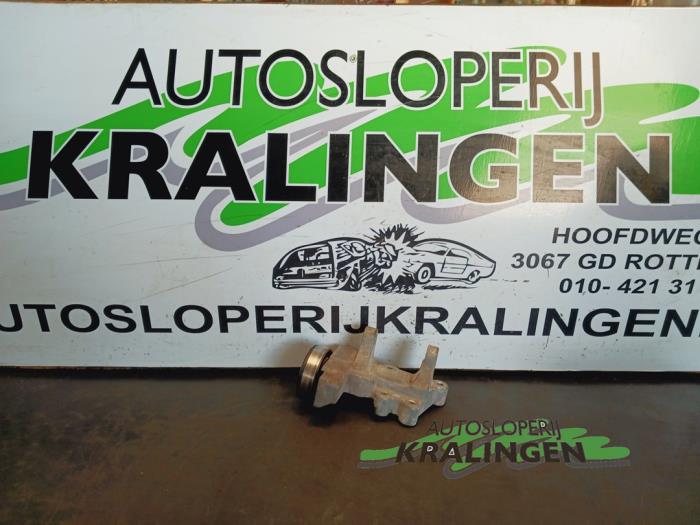 Gebruikte Spanrol Multiriem Chevrolet Spark (M300) 1.0 16V Bifuel Prijs € 149,99 Margeregeling aangeboden door Autosloperij Kralingen B.V.
