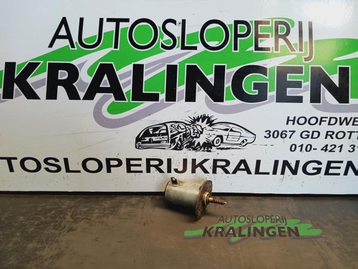 Gebruikte Nokkenas Verstelling BMW 3 serie (E90) 325i 24V Prijs € 34,98 Margeregeling aangeboden door Autosloperij Kralingen B.V.