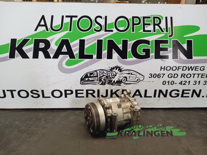 Gebruikte Aircopomp Dacia Sandero I (BS) 1.2 16V Prijs € 29,98 Margeregeling aangeboden door Autosloperij Kralingen B.V.