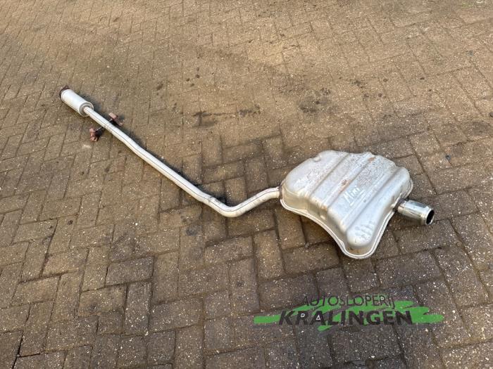 Gebruikte Uitlaat Einddemper BMW Mini (R50/53) 1.6 16V Cooper Prijs op aanvraag aangeboden door Autosloperij Kralingen B.V.