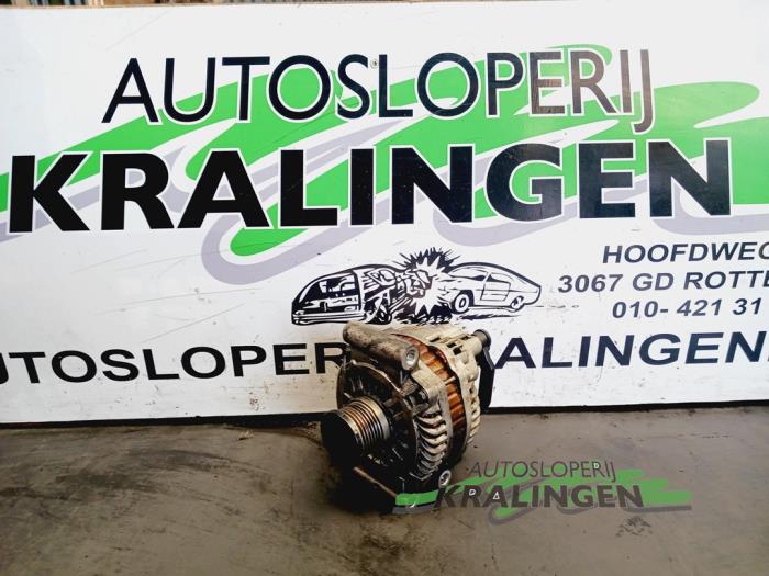 Gebruikte Dynamo Peugeot 308 (4A/C) 1.6 VTI 16V Prijs € 34,99 Margeregeling aangeboden door Autosloperij Kralingen B.V.