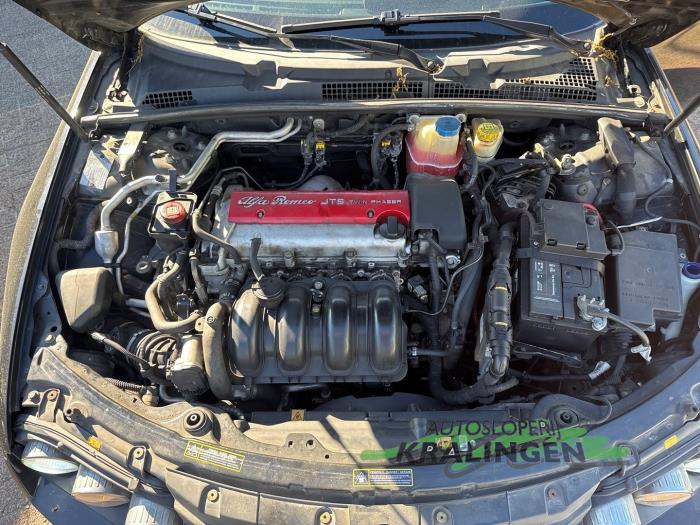 Gebruikte Motor Alfa Romeo 159 (939AX) 2.2 JTS 16V Prijs € 999,98 Margeregeling aangeboden door Autosloperij Kralingen B.V.
