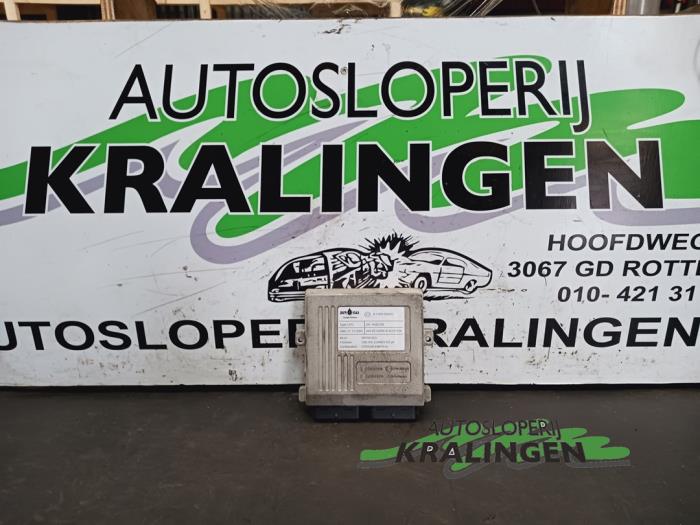 Gebruikte LPG Module Citroen C4 Picasso (UD/UE/UF) 2.0 16V Autom. Prijs € 74,99 Margeregeling aangeboden door Autosloperij Kralingen B.V.