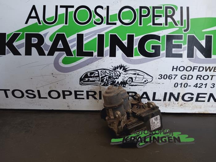 Gebruikte Schakelrobot Citroen C2 (JM) 1.6 16V VTR Prijs € 349,99 Margeregeling aangeboden door Autosloperij Kralingen B.V.