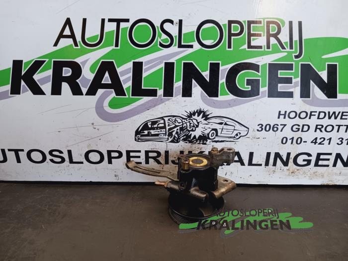 Gebruikte Servopomp Volvo 440 1.8 i DL/GLE Prijs € 49,98 Margeregeling aangeboden door Autosloperij Kralingen B.V.