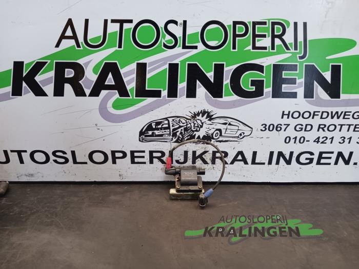 Gebruikte Bobine Daihatsu Cuore (L251/271/276) 850,Domino Prijs € 19,98 Margeregeling aangeboden door Autosloperij Kralingen B.V.