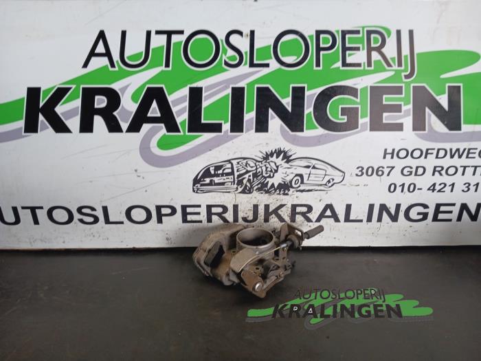 Gebruikte Gasklephuis Opel Zafira (F75) 1.8 16V Prijs € 49,98 Margeregeling aangeboden door Autosloperij Kralingen B.V.