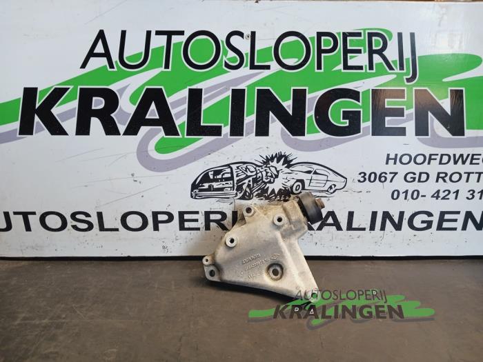 Gebruikte Spanrol Multiriem Renault Twingo (C06) 1.2 16V Prijs € 29,99 Margeregeling aangeboden door Autosloperij Kralingen B.V.