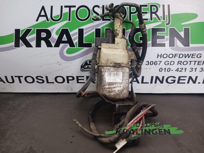 Gebruikte Servopomp Opel Astra G (F08/48) 1.6 16V Prijs € 49,98 Margeregeling aangeboden door Autosloperij Kralingen B.V.