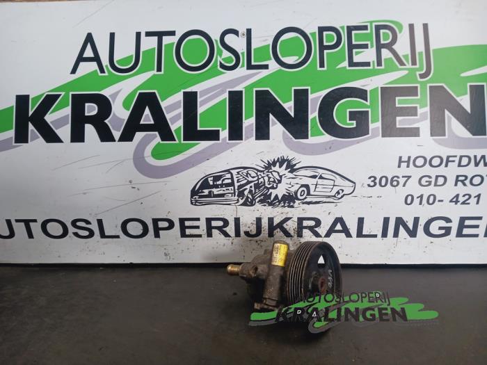 Gebruikte Servopomp Volvo S40 (VS) 1.9 D 102 Prijs € 9,98 Margeregeling aangeboden door Autosloperij Kralingen B.V.