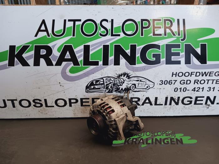 Gebruikte Dynamo Audi A4 Avant (B5) 2.5 TDI V6 24V Prijs € 24,98 Margeregeling aangeboden door Autosloperij Kralingen B.V.