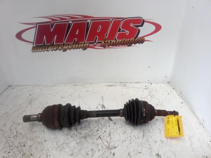 Gebruikte Cardanas links-voor (VWA) Opel Astra G (F70) 2.0 DI 16V Prijs € 30,00 Margeregeling aangeboden door Autosloopbedrijf gebr. Maris
