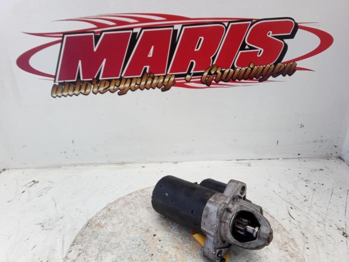 Startmotor van een Audi Allroad (C5) 2.7 T 30V 2000