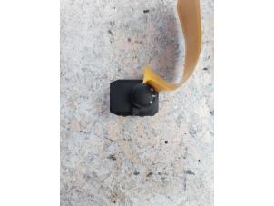 Gebruikte Spiegel Schakelaar Suzuki Swift (ZA/ZC/ZD1/2/3/9) 1.6 Sport VVT 16V Prijs € 10,00 Margeregeling aangeboden door Autosloopbedrijf gebr. Maris