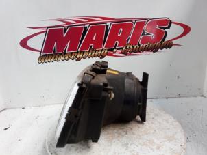 Gebruikte Koplamp rechts Audi 80 (B4) 2.0 E Prijs € 25,00 Margeregeling aangeboden door Autosloopbedrijf gebr. Maris