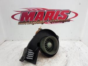 Gebruikte Chaufage Ventilatiemotor Opel Meriva 1.7 DTI 16V Prijs € 25,00 Margeregeling aangeboden door Autosloopbedrijf gebr. Maris