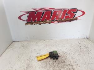 Gebruikte Kachel Weerstand Audi 80 (B4) 2.0 E Prijs € 20,00 Margeregeling aangeboden door Autosloopbedrijf gebr. Maris