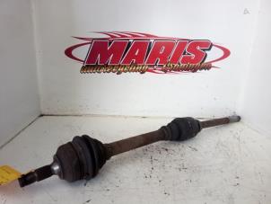Gebruikte Aandrijfas rechts-voor Peugeot 307 SW (3H) 1.6 16V Prijs € 30,00 Margeregeling aangeboden door Autosloopbedrijf gebr. Maris