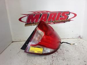 Gebruikte Achterlicht rechts Kia Rio (DC22/24) 1.3 Prijs € 35,00 Margeregeling aangeboden door Autosloopbedrijf gebr. Maris