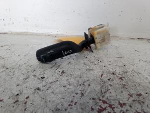 Gebruikte Pinker Schakelaar Saab 9-5 (YS3E) 2.3t 16V Prijs € 20,00 Margeregeling aangeboden door Autosloopbedrijf gebr. Maris