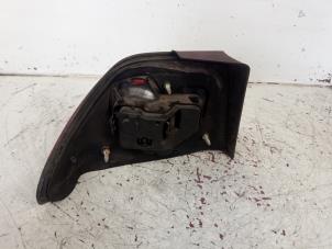 Gebruikte Achterlicht rechts Saab 9-3 I (YS3D) 2.0,S 16V Prijs € 25,00 Margeregeling aangeboden door Autosloopbedrijf gebr. Maris