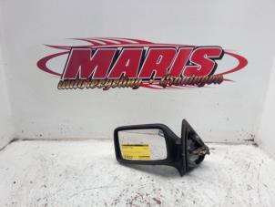 Gebruikte Buitenspiegel links Seat Ibiza II (6K1) 1.6i CLX,GLX,S,SXE Prijs € 20,00 Margeregeling aangeboden door Autosloopbedrijf gebr. Maris