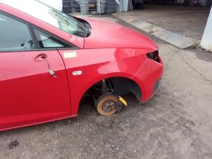 Gebruikte Spatbord rechts-voor Seat Ibiza IV SC (6J1) 1.2 12V Prijs € 60,00 Margeregeling aangeboden door Autosloopbedrijf gebr. Maris