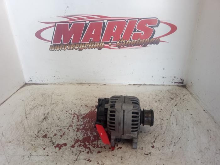Gebruikte Alternator Volkswagen Polo IV (9N1/2/3) 1.4 TDI 70 Prijs € 40,00 Margeregeling aangeboden door Autosloopbedrijf gebr. Maris