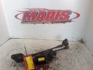 Gebruikte Ruitenwismotor + Mechaniek Kia Rio II (DE) 1.4 16V Prijs € 30,00 Margeregeling aangeboden door Autosloopbedrijf gebr. Maris