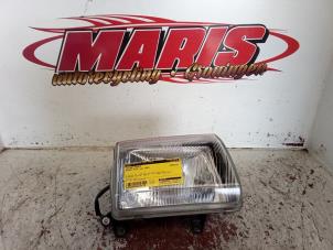 Gebruikte Koplamp rechts Suzuki Alto (SH410) 1.0 16V Prijs € 20,00 Margeregeling aangeboden door Autosloopbedrijf gebr. Maris
