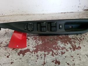 Gebruikte Ruit schakelaar elektrisch Mazda 6 Sportbreak (GY19/89) 1.8i 16V Prijs € 20,00 Margeregeling aangeboden door Autosloopbedrijf gebr. Maris