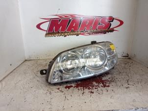 Gebruikte Koplamp links Fiat Punto II (188) 1.2 60 S Prijs € 25,00 Margeregeling aangeboden door Autosloopbedrijf gebr. Maris