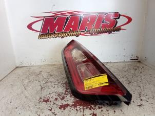 Gebruikte Achterlicht links Fiat Punto Evo (199) 1.4 Prijs € 30,00 Margeregeling aangeboden door Autosloopbedrijf gebr. Maris
