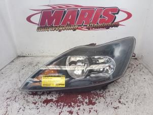 Gebruikte Koplamp links Ford Focus 2 Wagon 1.8 16V Prijs € 40,00 Margeregeling aangeboden door Autosloopbedrijf gebr. Maris