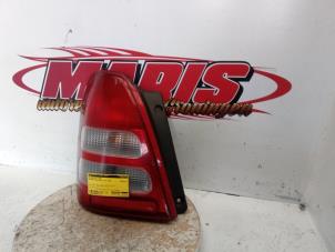 Gebruikte Achterlicht links Daihatsu Gran Move 1.6 16V Prijs € 30,00 Margeregeling aangeboden door Autosloopbedrijf gebr. Maris